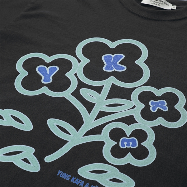 Yung Kafa & K�c�k Efendi - YKKE FLOWER T-SHIRT BLACK